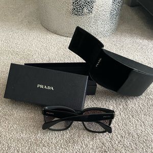 Authentic Black Prada sunglasses